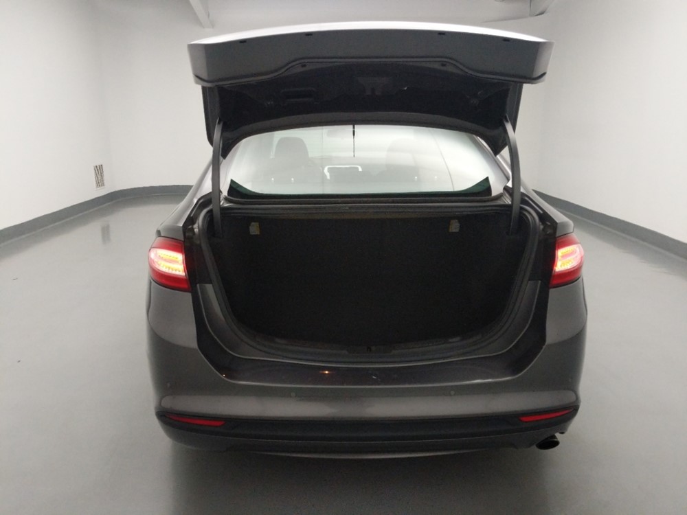 2013 Ford Fusion - Trunk