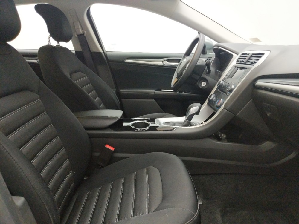 2013 Ford Fusion - Passenger Front Seat