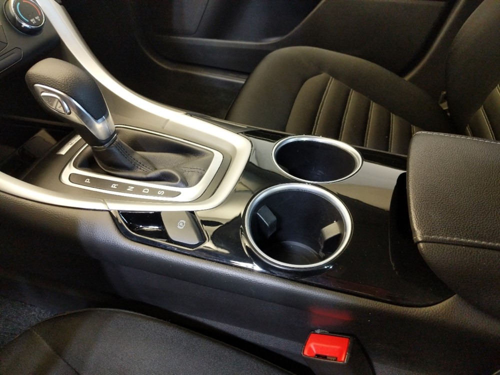2013 Ford Fusion - Center Console/Cup Holders