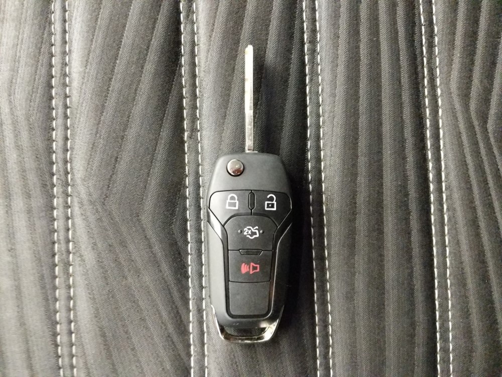 2016 Ford Fusion - Keys