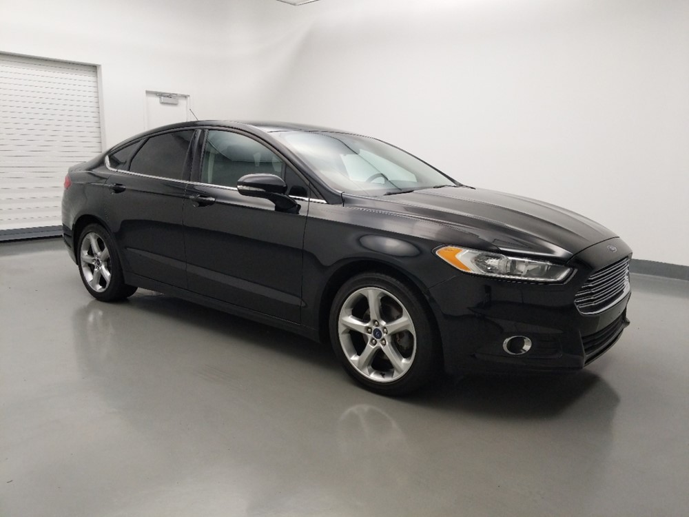2016 Ford Fusion - Passenger Front Side