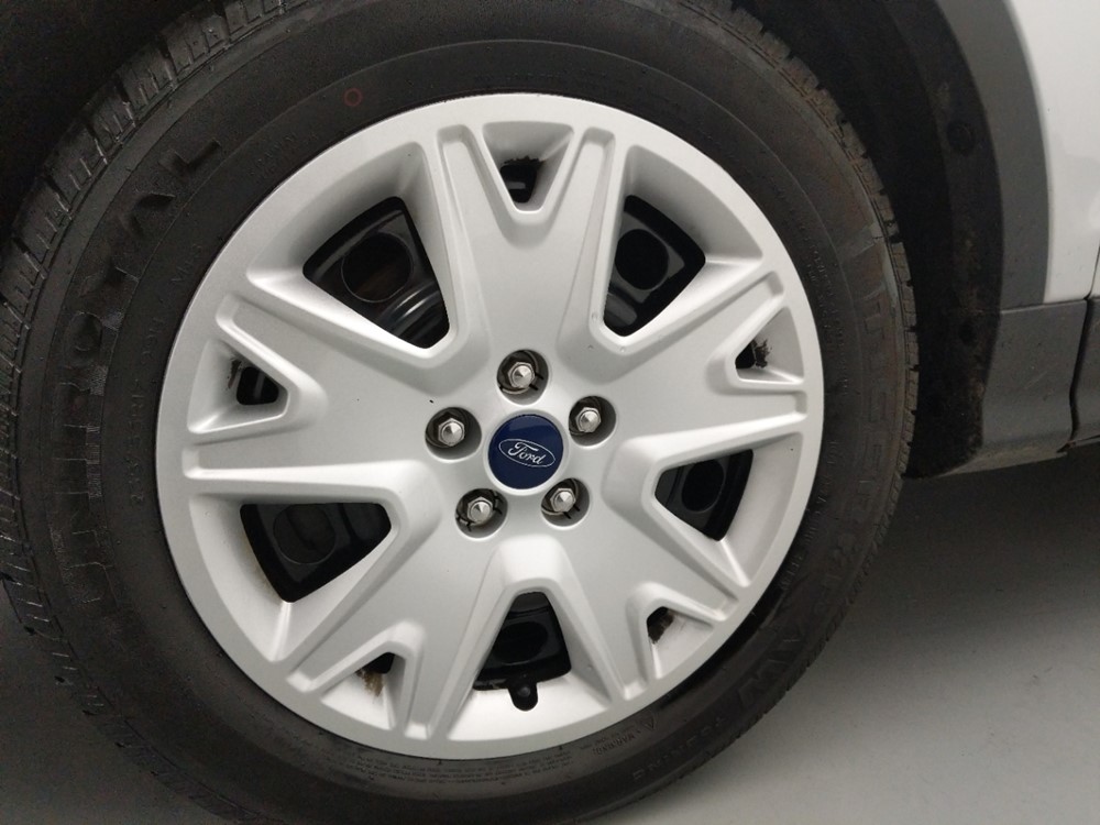 2016 Ford Escape - Wheel