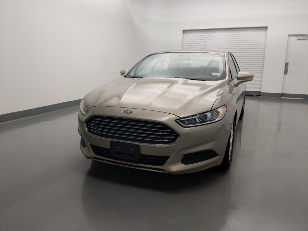 2016 Ford Fusion - Driver Front Hood