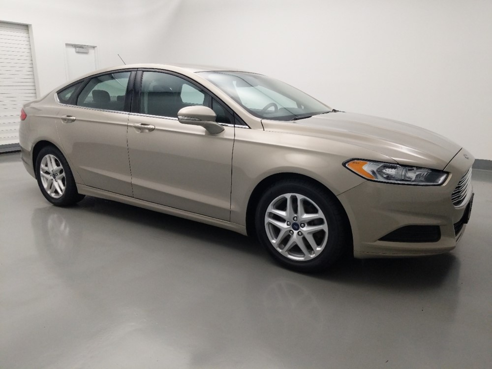 2016 Ford Fusion - Passenger Front Side