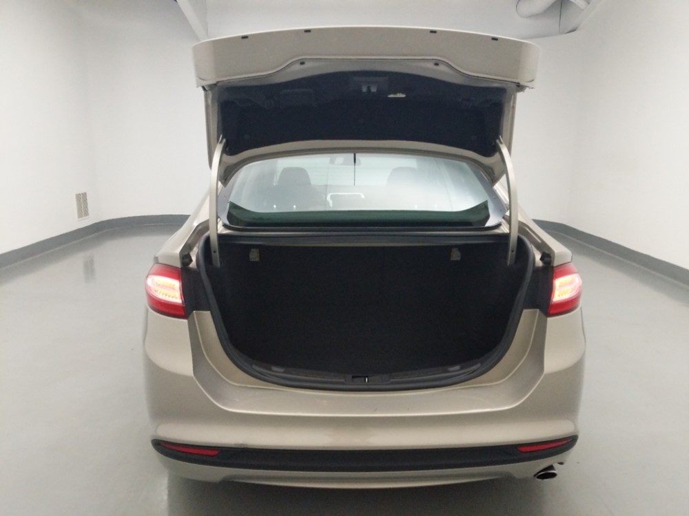 2016 Ford Fusion - Trunk