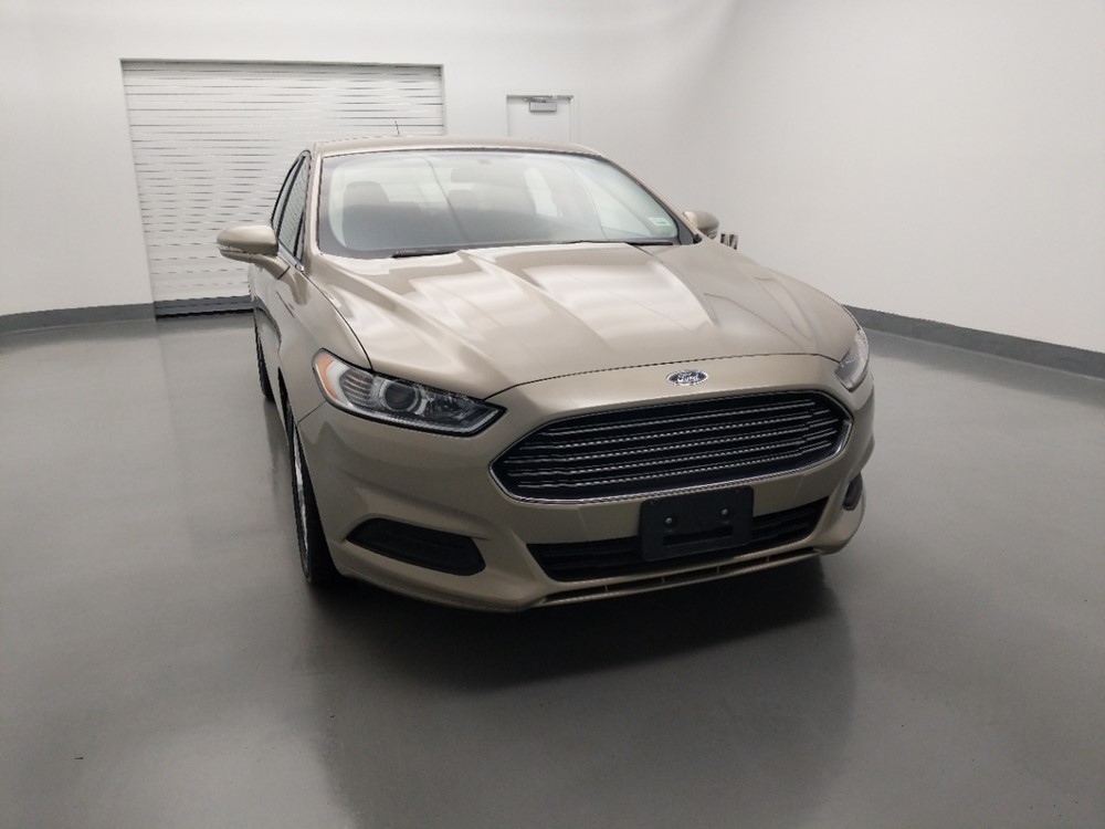 2016 Ford Fusion - Passenger Front Hood