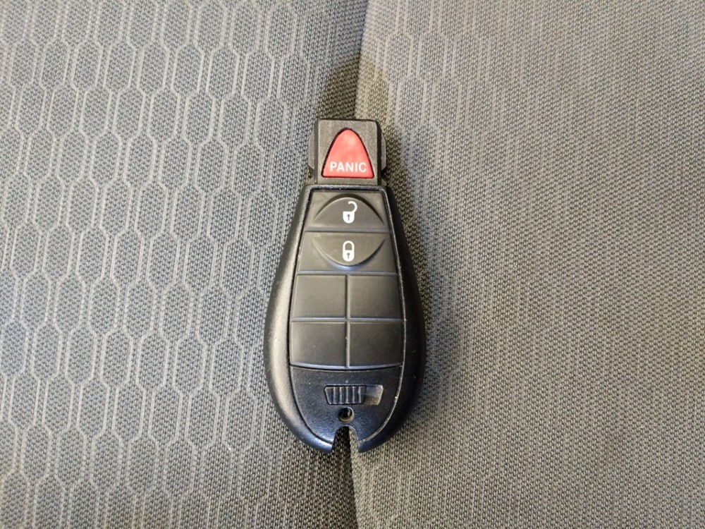 2016 Dodge Ram 1500 - Keys