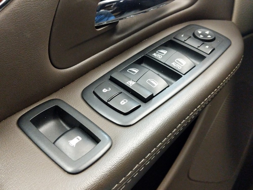 2016 Chrysler Town and Country - Driver Power Windows/Lock Control