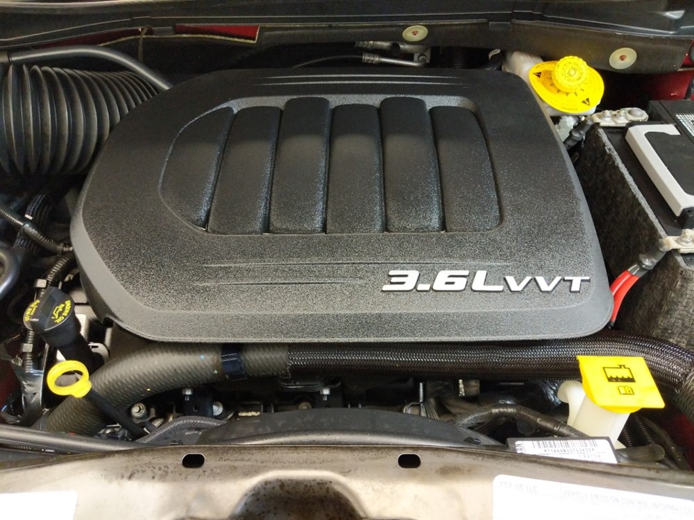 2016 Chrysler Town and Country - Engine