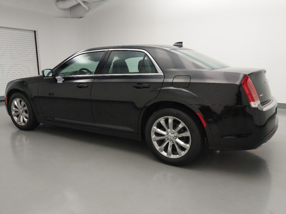 2016 Chrysler 300 - Driver Rear Side