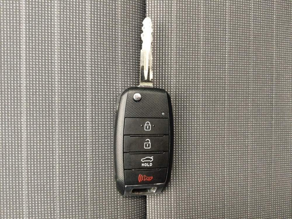 2016 Kia Forte - Keys