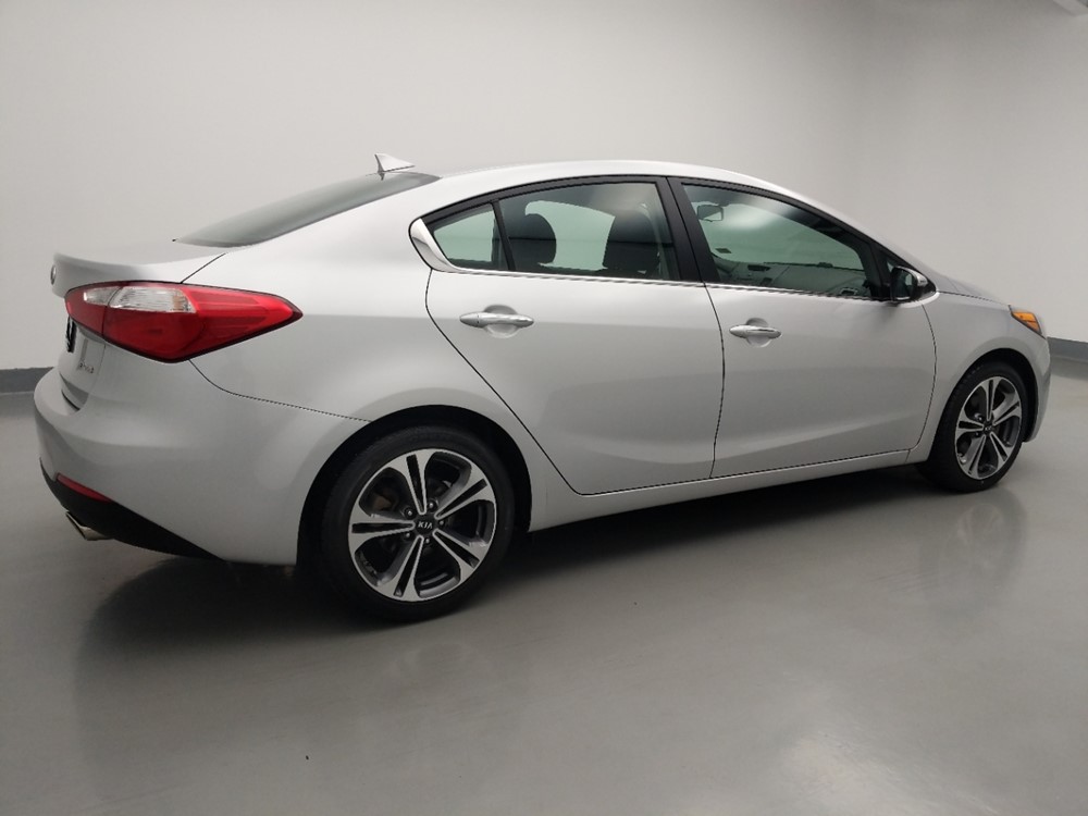 2016 Kia Forte - Passenger Rear Side