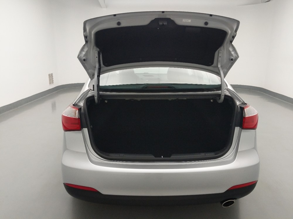 2016 Kia Forte - Trunk