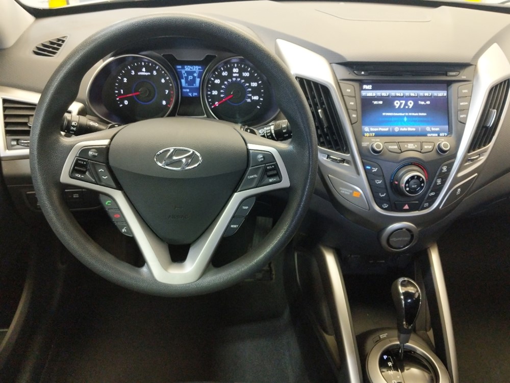 2012 Hyundai Veloster - Driver Dash