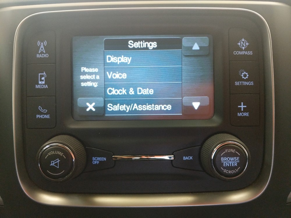 2015 Dodge Ram 1500 - Stereo Package