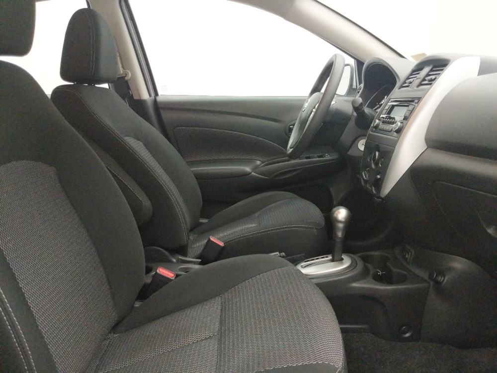 2017 Nissan Versa - Passenger Front Seat