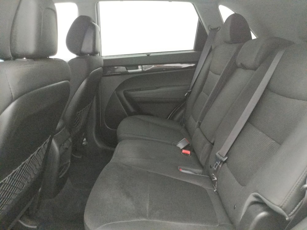 2015 Kia Sorento - Driver Rear Seat