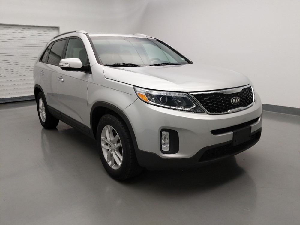 2015 Kia Sorento - Passenger Front Bumper