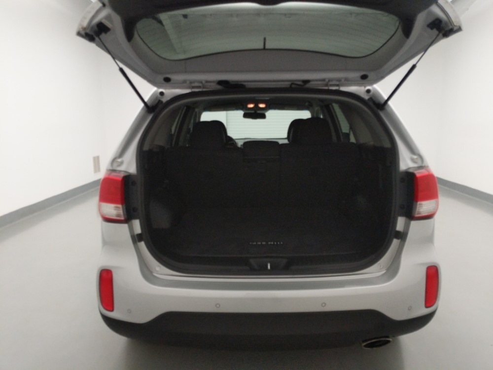 2015 Kia Sorento - Trunk