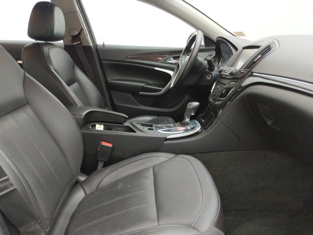 2016 Buick Regal - Passenger Front Seat