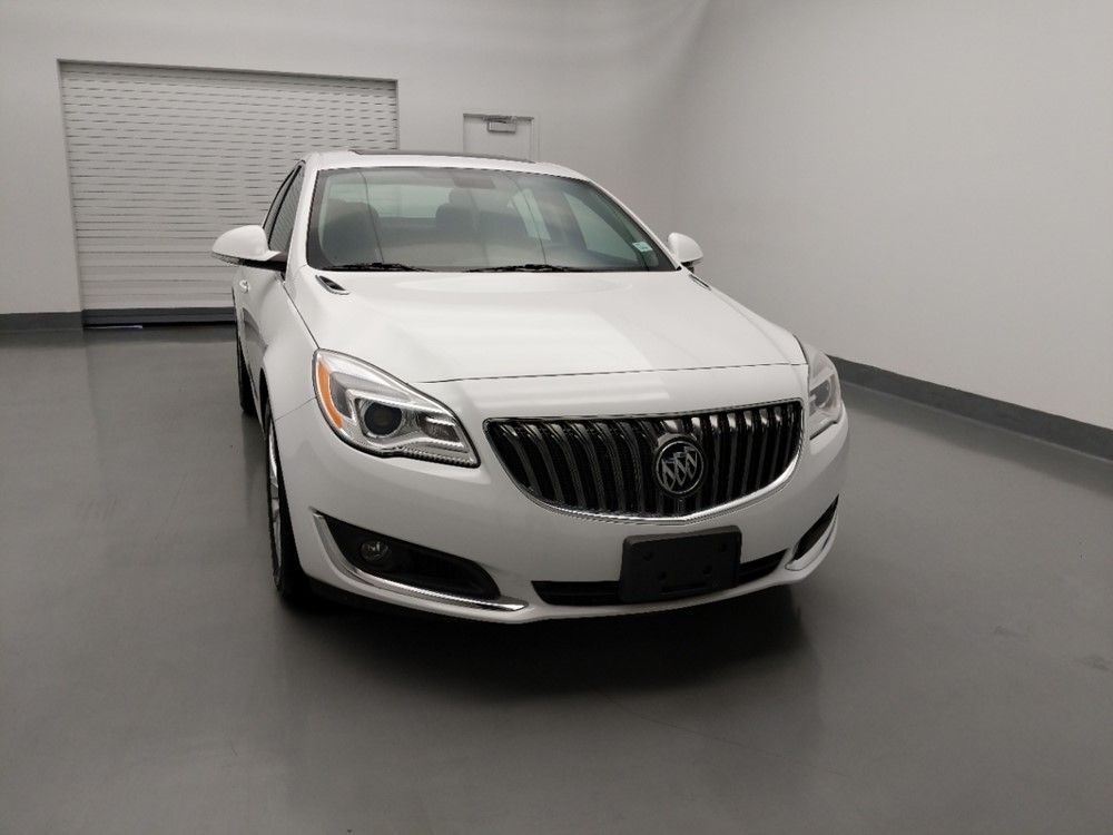 2016 Buick Regal - Passenger Front Hood