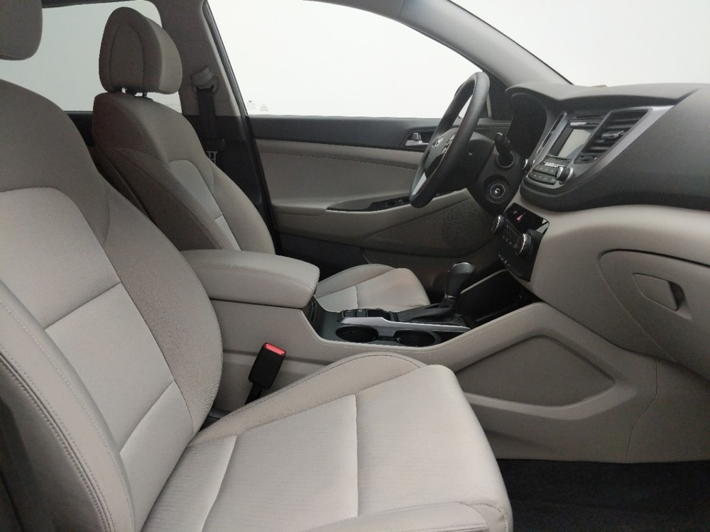 2016 Hyundai Tucson - Passenger Front Seat
