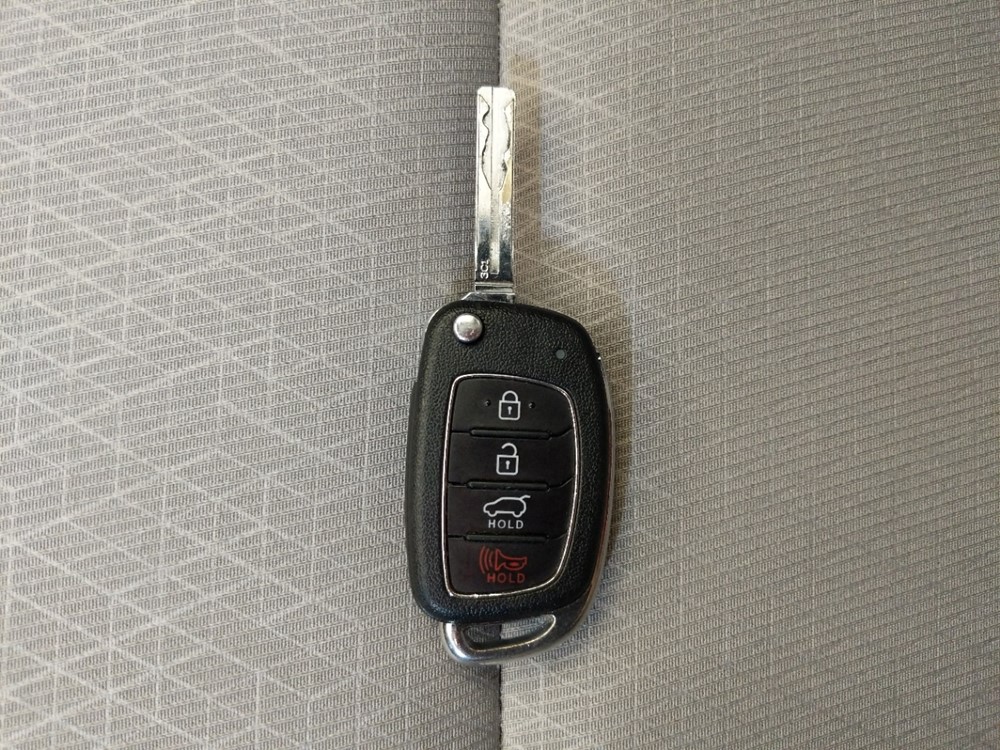 2016 Hyundai Tucson - Keys