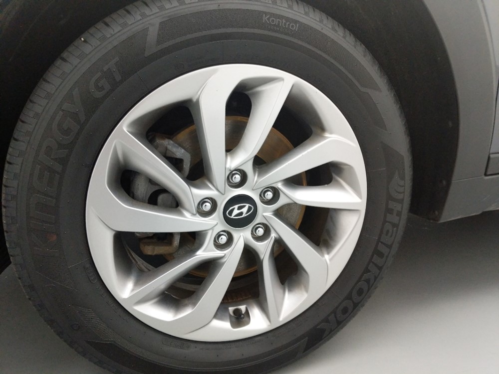 2016 Hyundai Tucson - Wheel