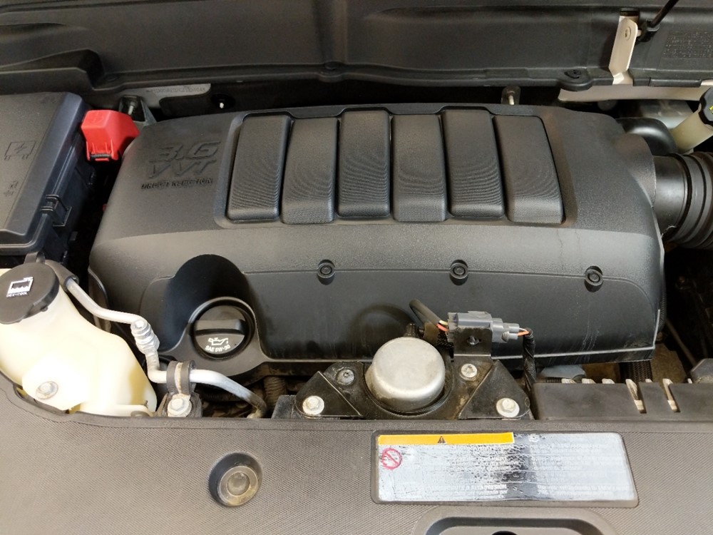 2012 GMC Acadia - Engine