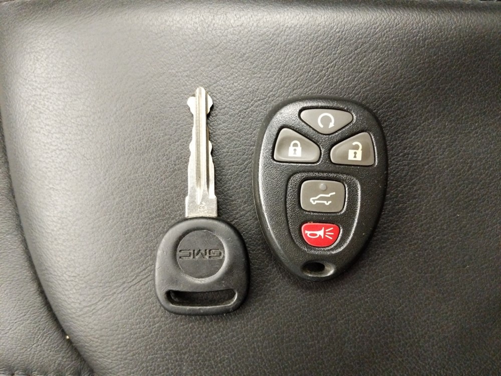 2012 GMC Acadia - Keys