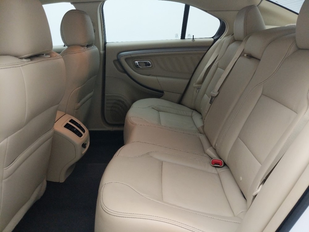 2015 Ford Taurus - Driver Rear Seat