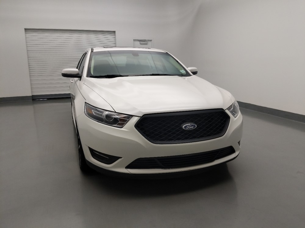 2015 Ford Taurus - Passenger Front Hood
