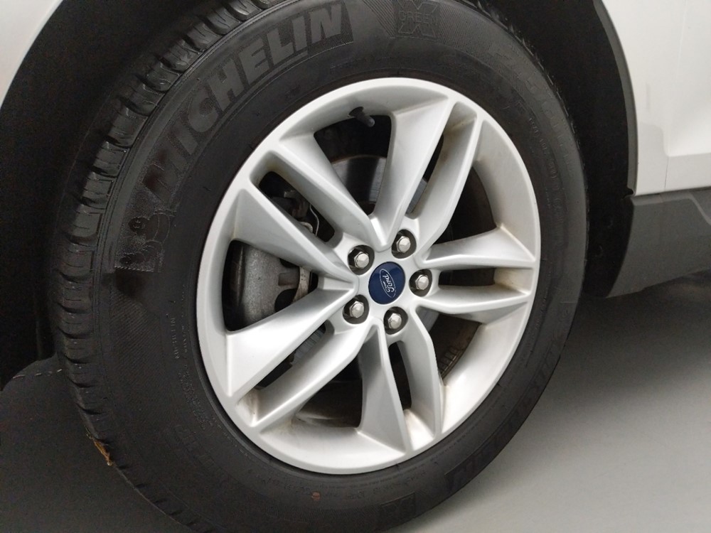 2016 Ford Edge - Wheel