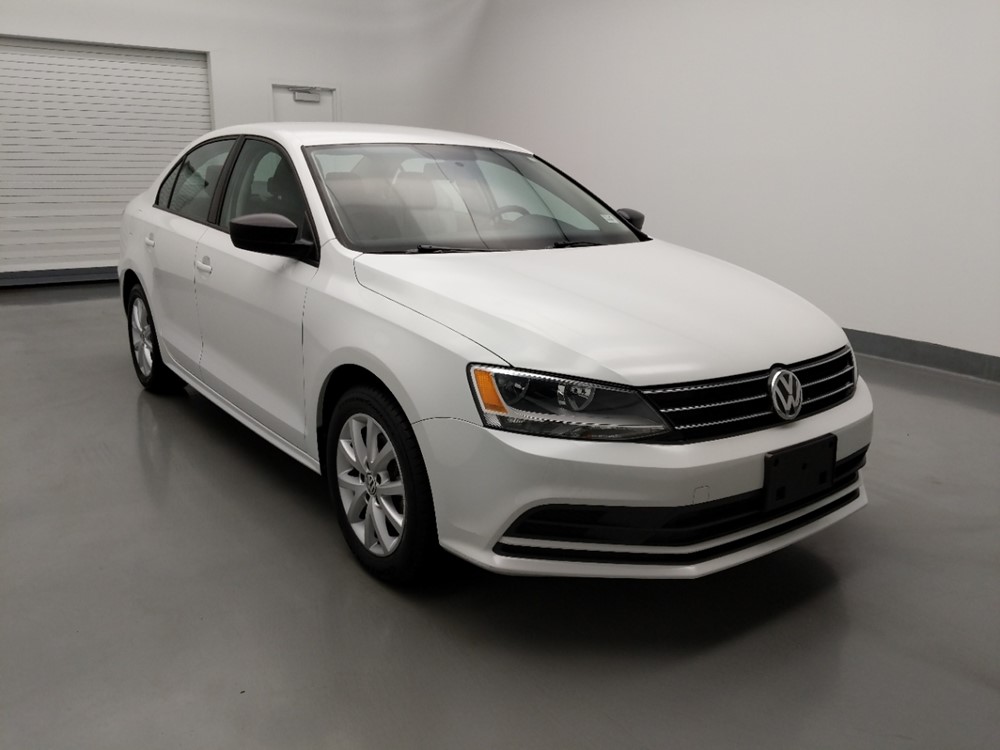 2015 Volkswagen Jetta - Passenger Front Bumper
