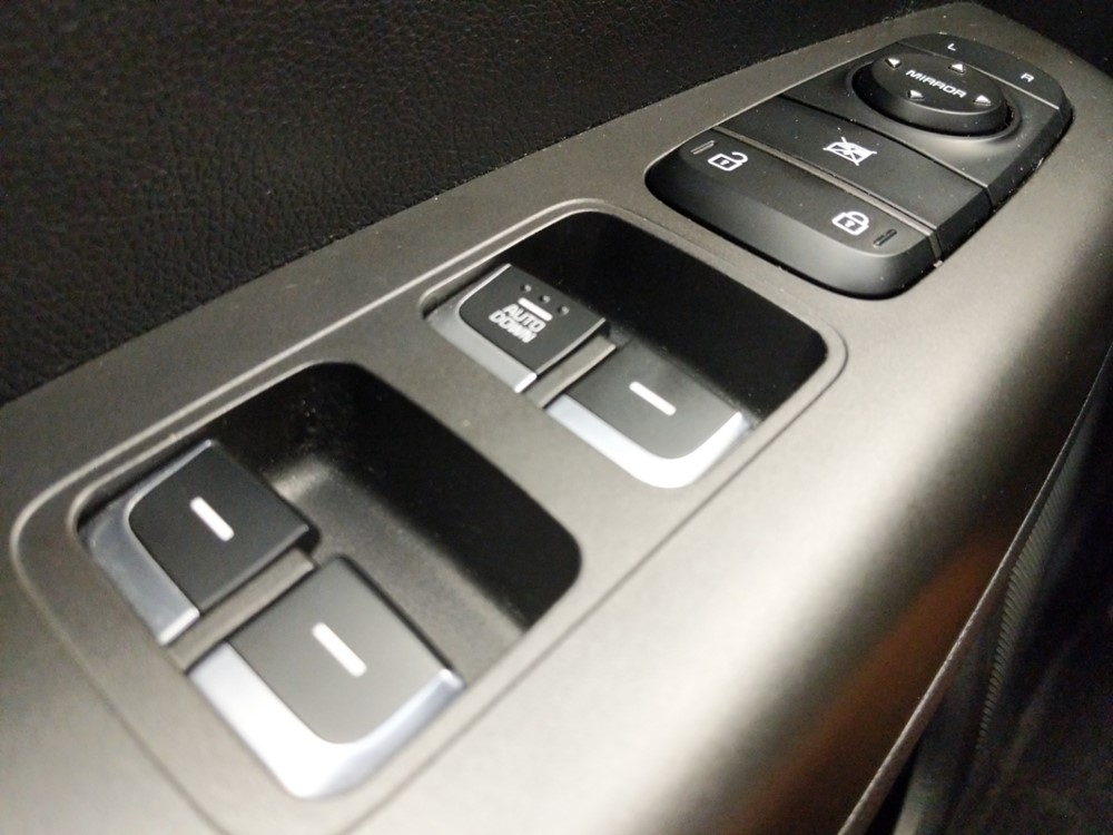 2017 Kia Sportage - Driver Power Windows/Lock Control