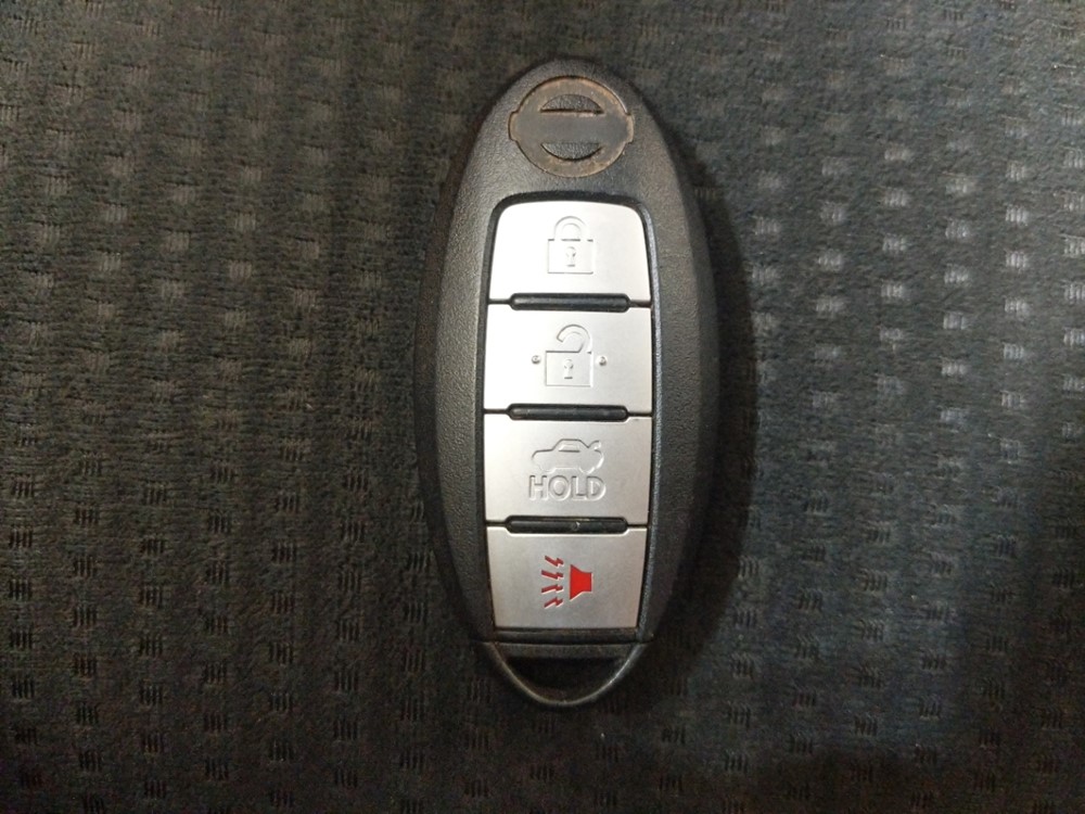 2015 Nissan Altima - Keys