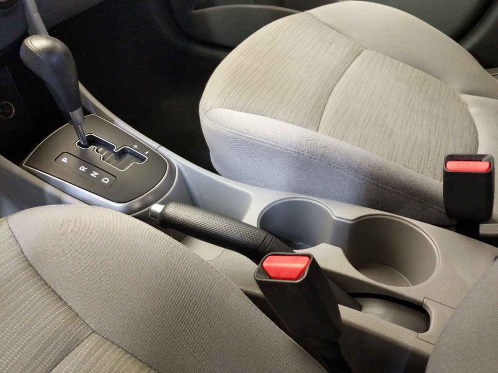 2017 Hyundai Accent - Center Console/Cup Holders