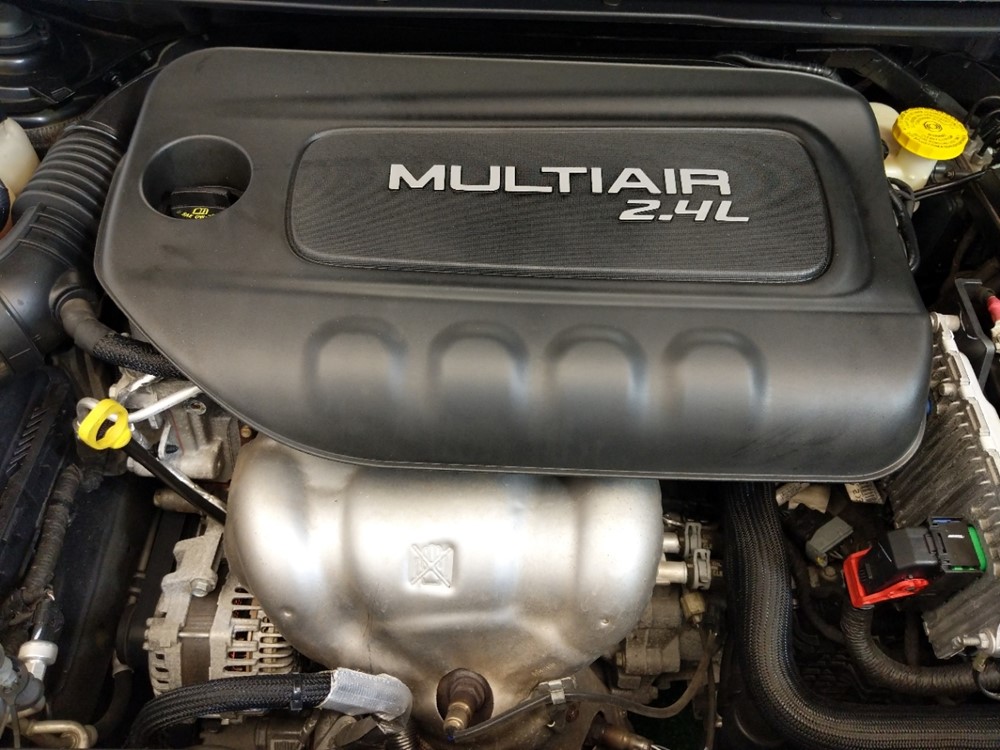 2015 Chrysler 200 - Engine