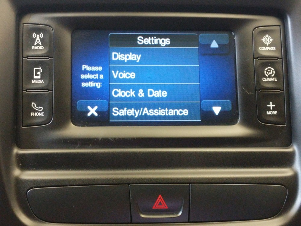 2015 Chrysler 200 - Stereo Package