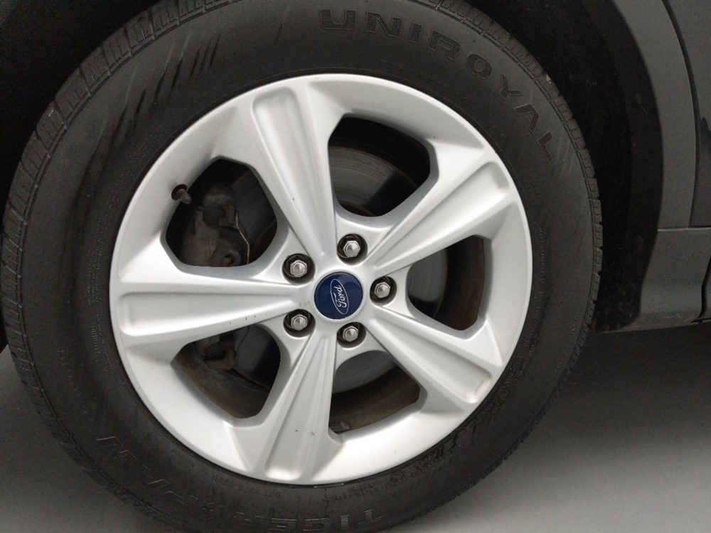 2013 Ford Escape - Wheel
