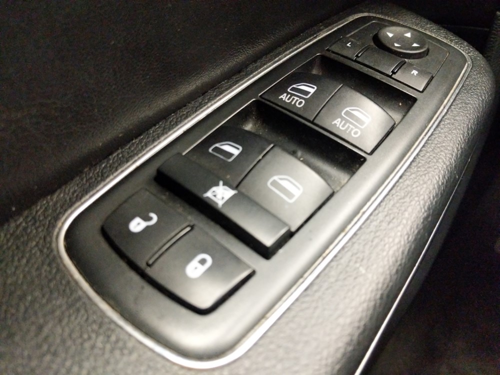 2013 Chrysler 300 - Driver Power Windows/Lock Control
