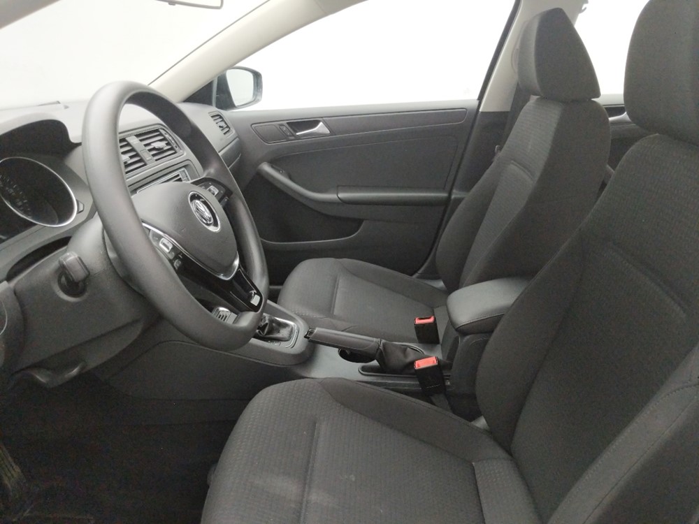 2016 Volkswagen Jetta - Driver Front Seat