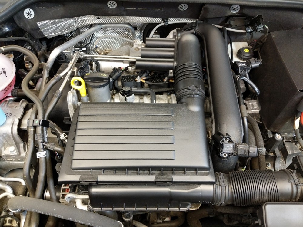 2016 Volkswagen Jetta - Engine