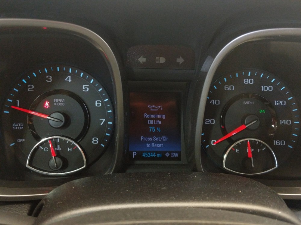 2016 Chevrolet Malibu - Odometer Close Up