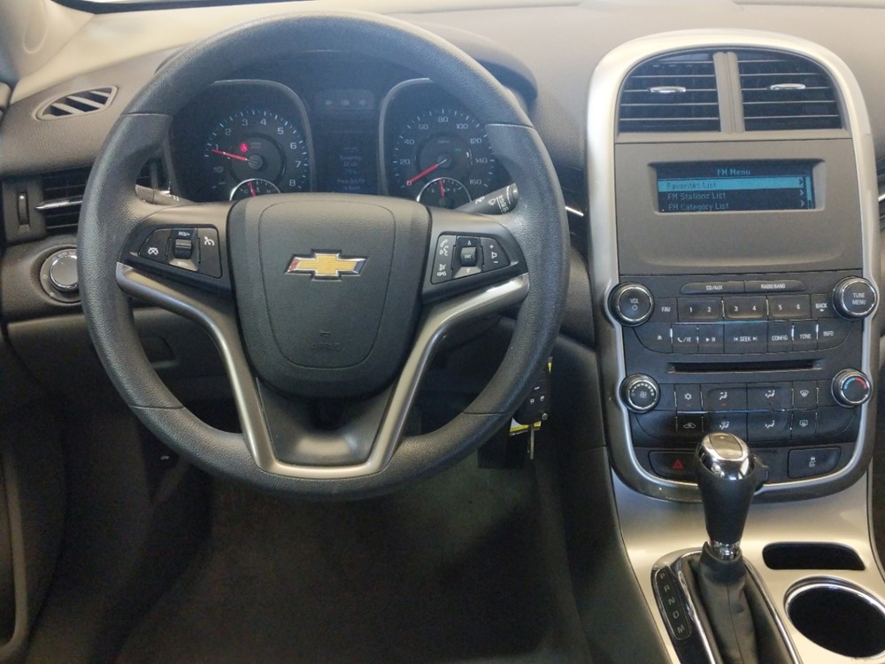 2016 Chevrolet Malibu - Driver Dash