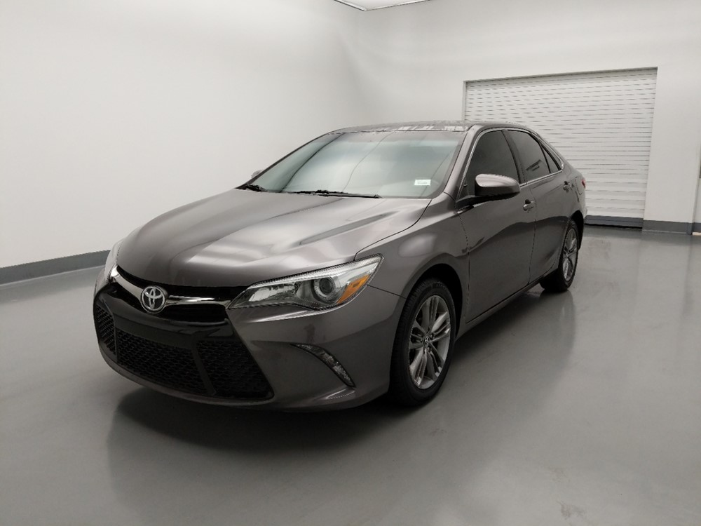 Used 2017 Toyota Camry Driver Front Bumper