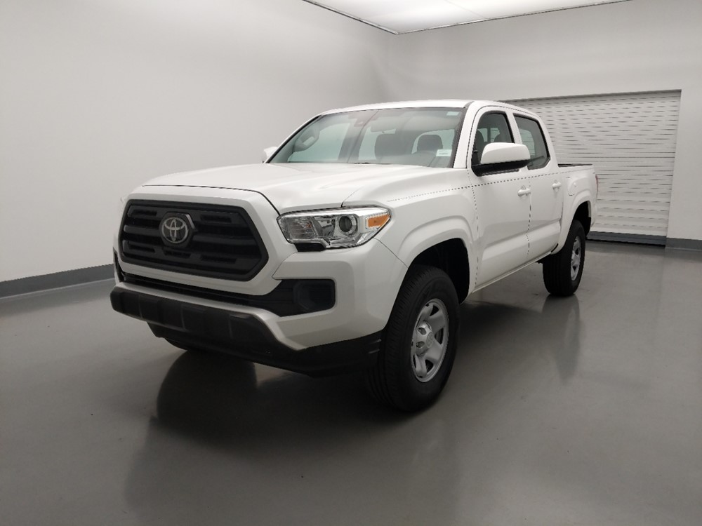 Used 2018 Toyota Tacoma Driver Front Bumper
