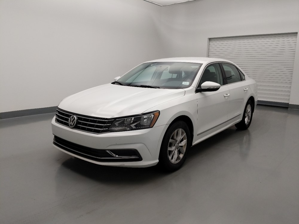 Used 2016 Volkswagen Passat Driver Front Bumper