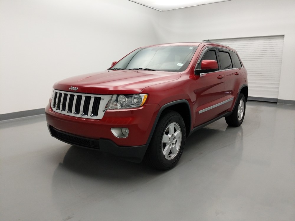 Used 2011 Jeep Grand Cherokee Driver Front Bumper