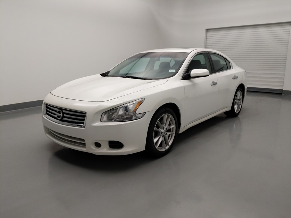 Used 2013 Nissan Maxima Driver Front Bumper